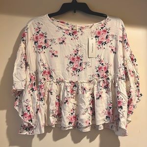 NEVER WORN Floral Top